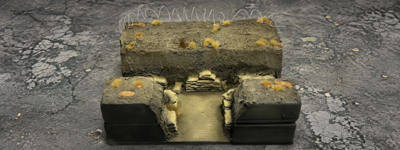 Neue Trench Crusade Carcass Front Box